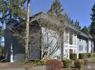8373 Zircon Dr SW #B-32, Tacoma, WA