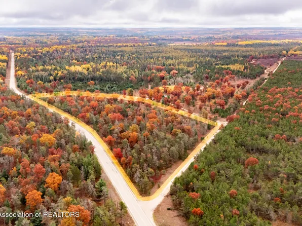 0 N McMasters Bridge Rd, Grayling, MI 49738