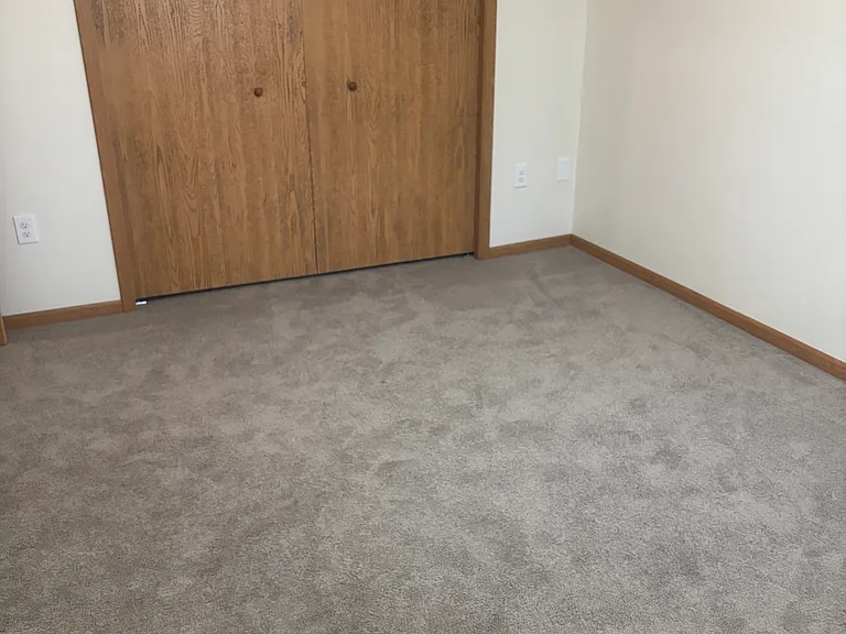 Timberbrook Court Townhouses — Photo 12