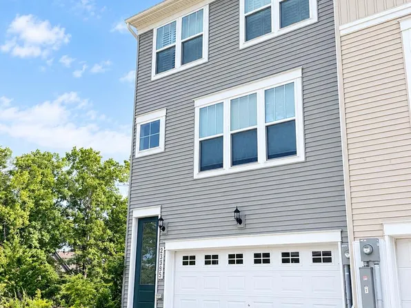 23295 Sugar Pine Ln, California, MD 20619