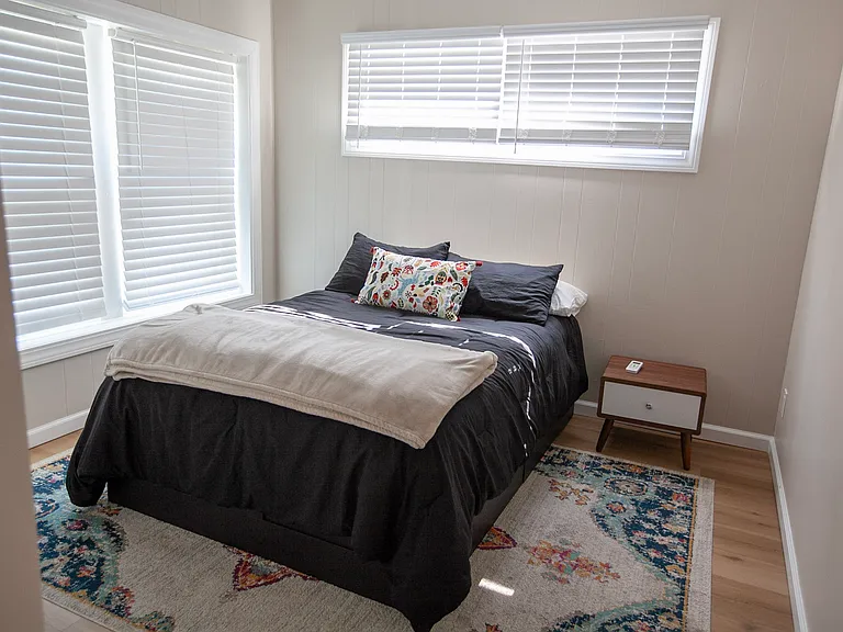 4328 State Line Rd #1 — Photo 7