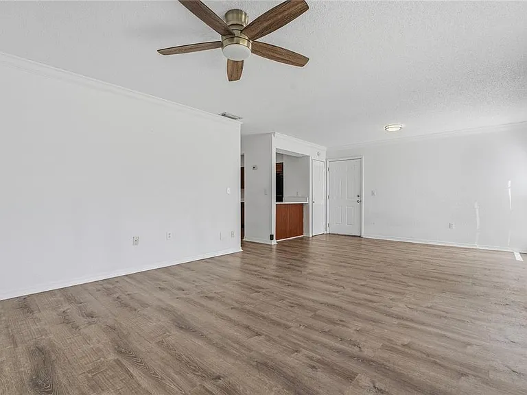 643 Haven Pl #643 — Photo 21