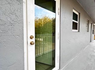 3265 Griffin Rd APT 205, Fort Lauderdale, FL 33312