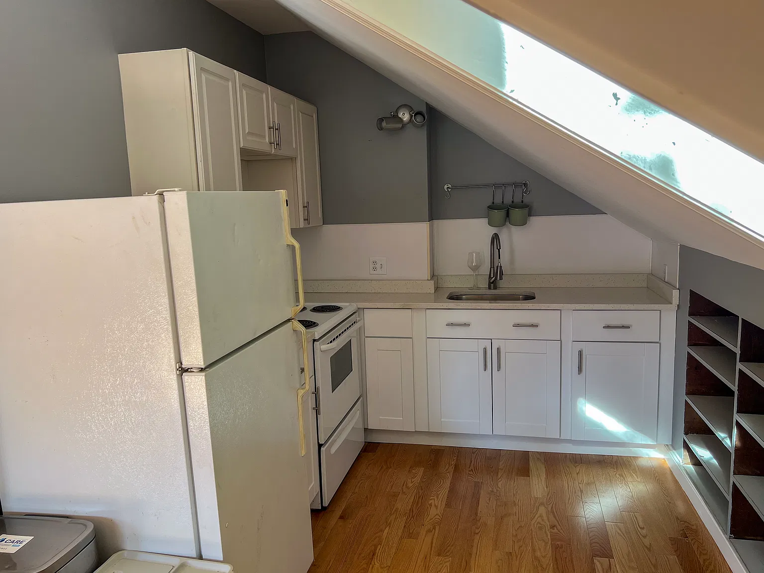 1 bed, 500 sqft, $2,500 — Photo 3