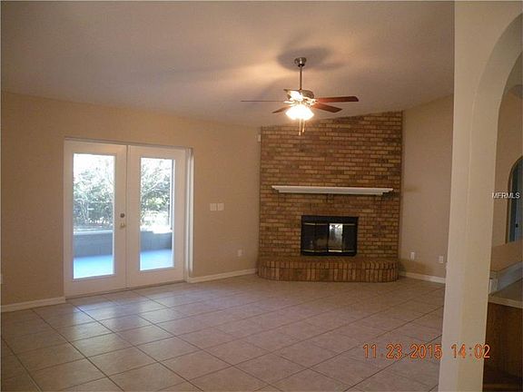 3rd image of 30238 Hunstaunton Dr