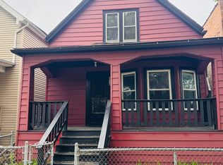 4934 W Iowa St, Chicago, IL 60651