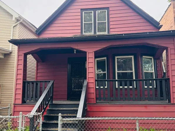 4934 W Iowa St, Chicago, IL 60651