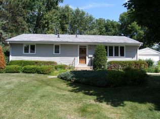 9409 Elliot Ave S, Bloomington, MN 55420