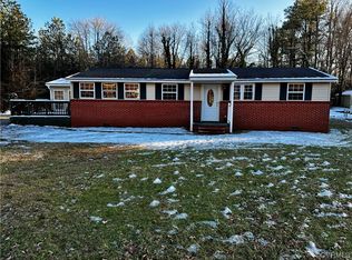 17096 Courtney Rd, Hanover, VA 23069