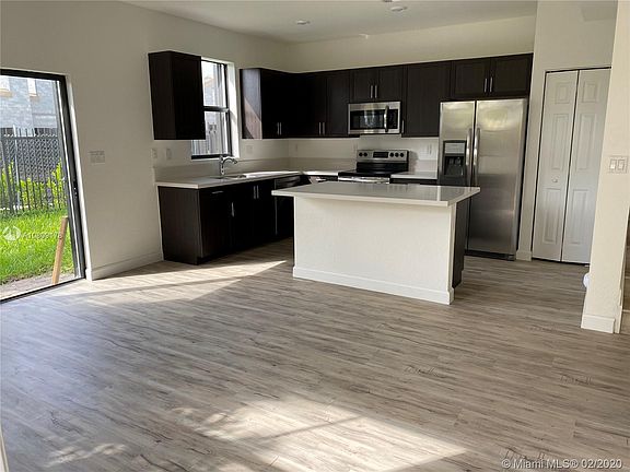 5th image of 4697 Caspian Way