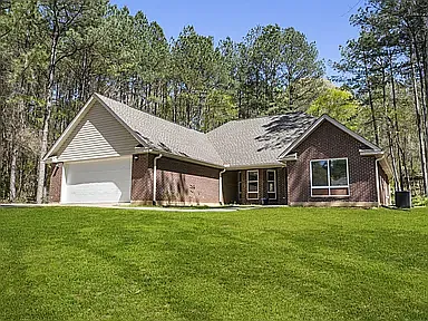 29 Bedford Forrest Ln — Photo 2