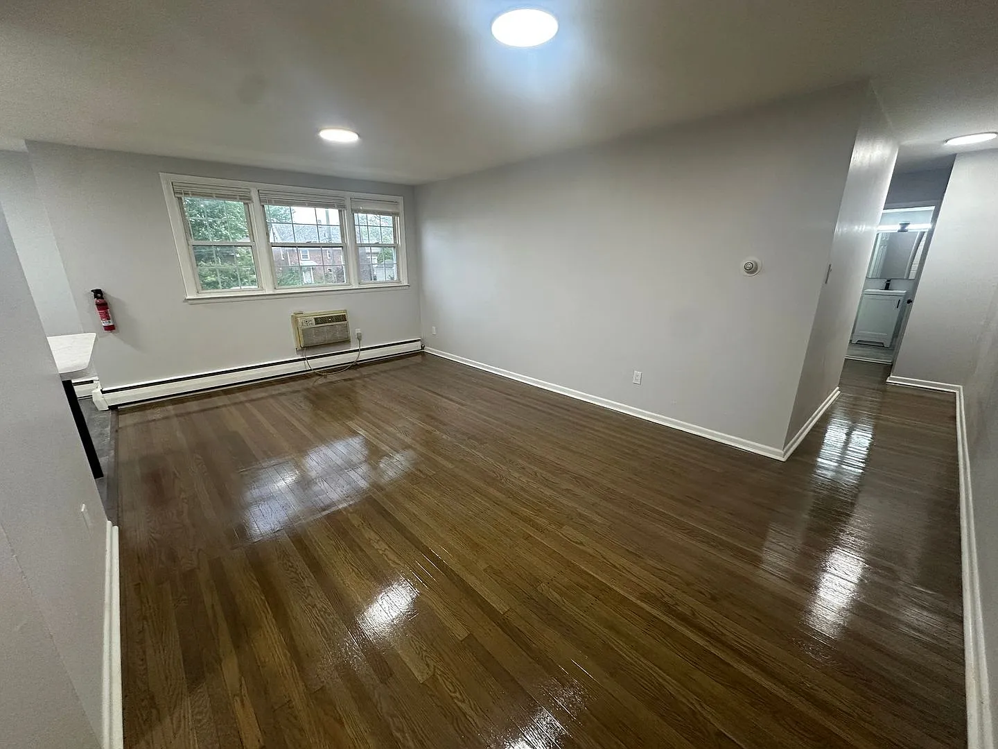 Moser Gardens Apartments — Photo 2