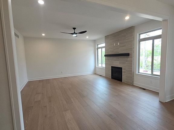 5th image of 50555 Timberstone Dr