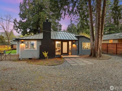 3809 NE 105th Street, Seattle, WA, 98125