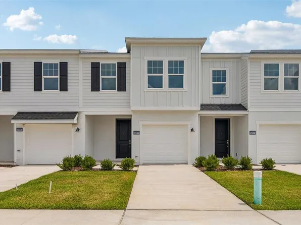 34571 Turpins Ave, Zephyrhills, FL 33541