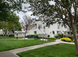 336 Park Shadow Ct, Baldwin Park, CA 91706