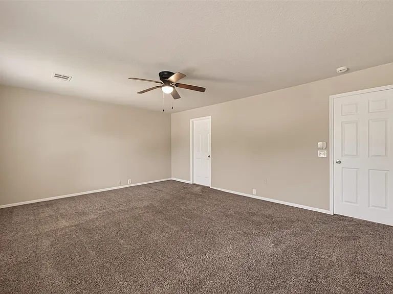 19710 Twin Canyon Ct — Photo 26