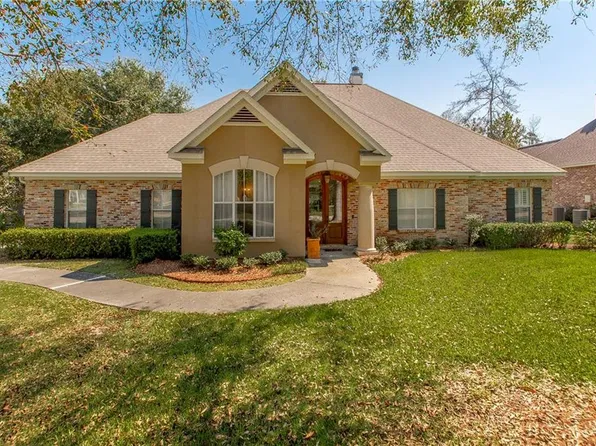 390 Red Maple Dr, Mandeville, LA 70448