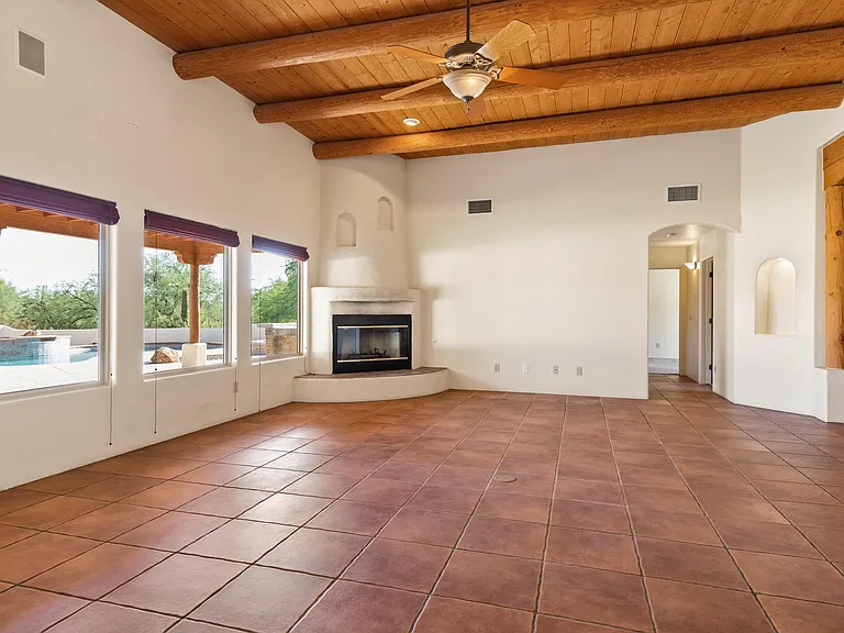 10450 E Placita Guanajuato — Photo 14