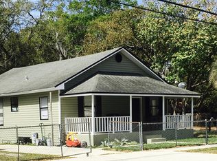 209 N Palmetto Ave, Green Cove Springs, FL 32043