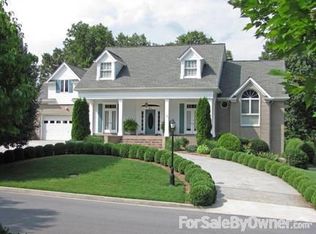 208 Park Ridge Ct, Kingsport, TN 37664