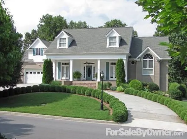 208 Park Ridge Ct, Kingsport, TN 37664