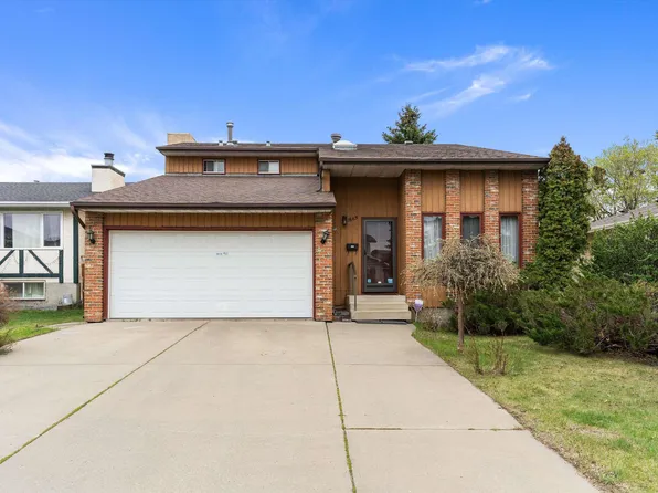 1863 104th St NW, Edmonton, AB T6J 5J9