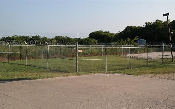 2nd image of 10809 N Highway 171