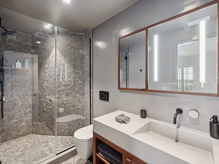 50 Mecox Bay Ln — Photo 32