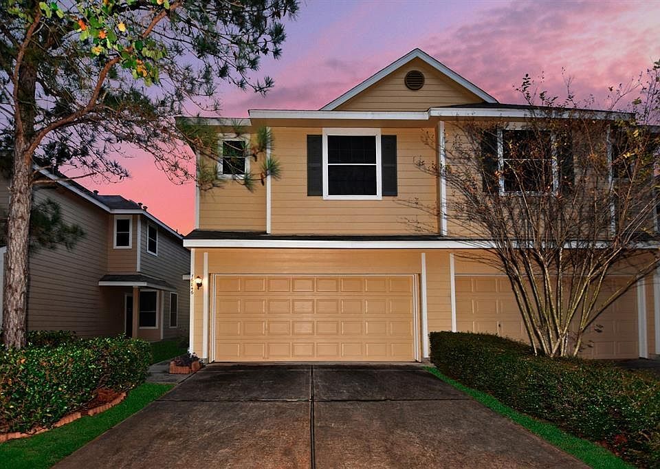 1st image of 16846 Carrollton Creek Ln