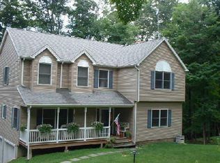 5 N Star Ln, New Milford, CT 06776
