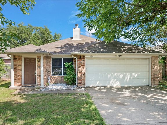 2nd image of 820 Azalea Ct