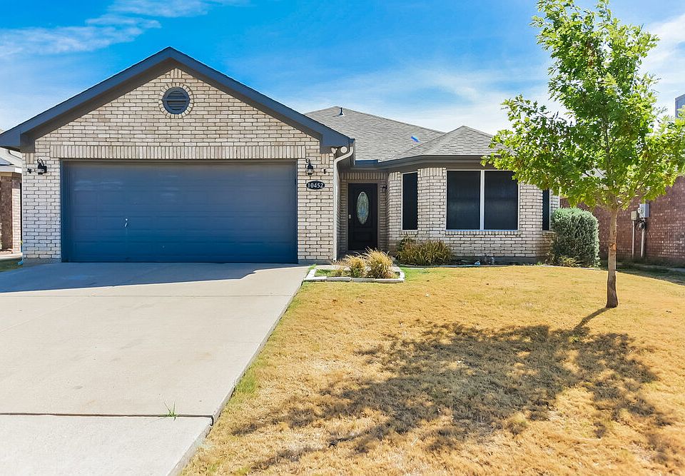 1st image of 10452 Fossil Hill Dr