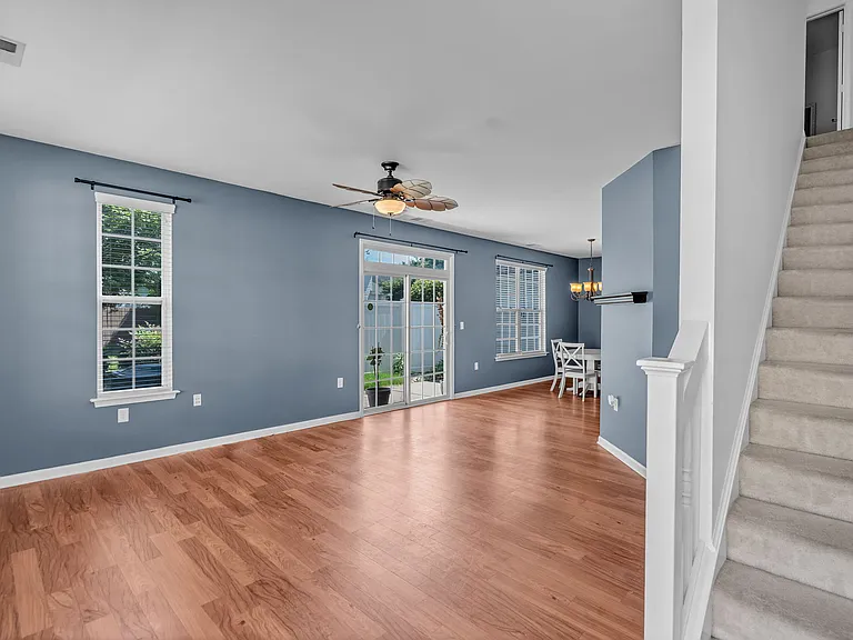5324 Charmont Ct — Photo 3