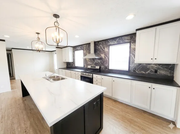265 Spruce #265, Highland, MI 48357