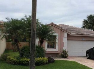 1166 NW 171st Ter, Pembroke Pines, FL 33028