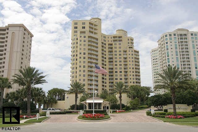 The Meridian on Sand Key