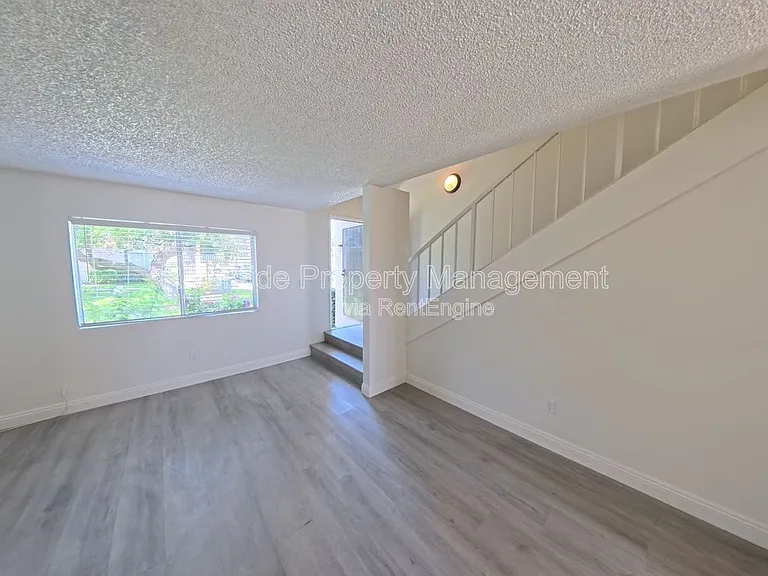 2255 Cahuilla St #105 — Photo 8