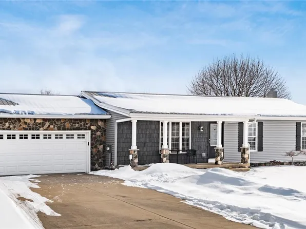 3595 Maplecraft Dr, Dresden, OH 43821