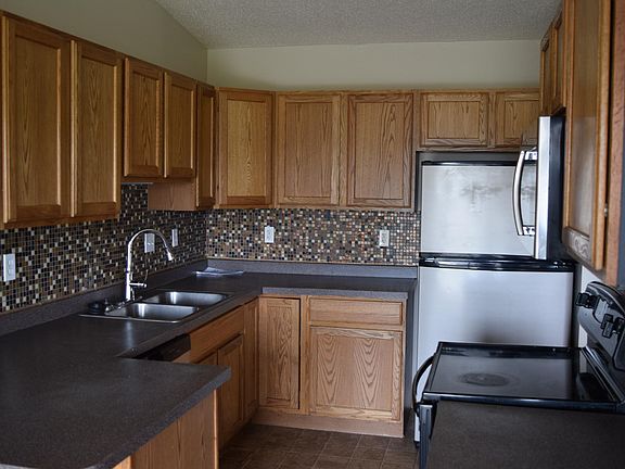 3rd image of 1001 35th Ave S