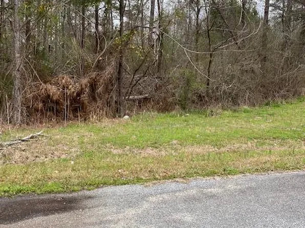 1924 Forest Hill Rd, Macon, GA 31210