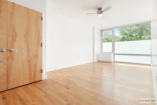 Sold by Rahme Real Estate, LLC | media 15