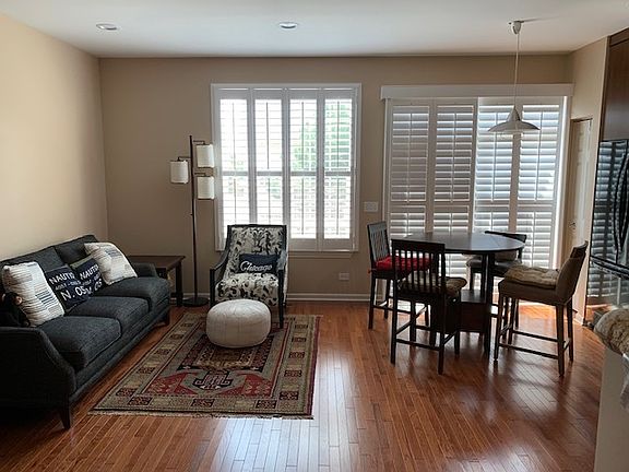 4th image of 442 Bradbury Ln