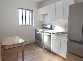 2249 37th St, Astoria, NY 11105