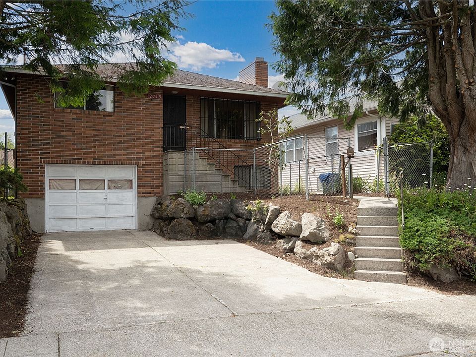 1st image of 2715 22nd Avenue S