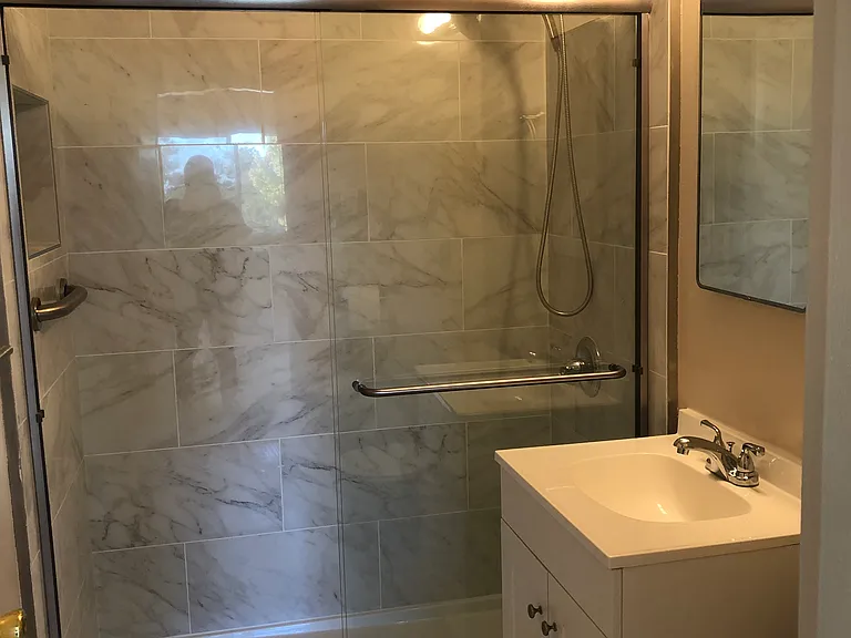 556 Prospect St #3 — Photo 6
