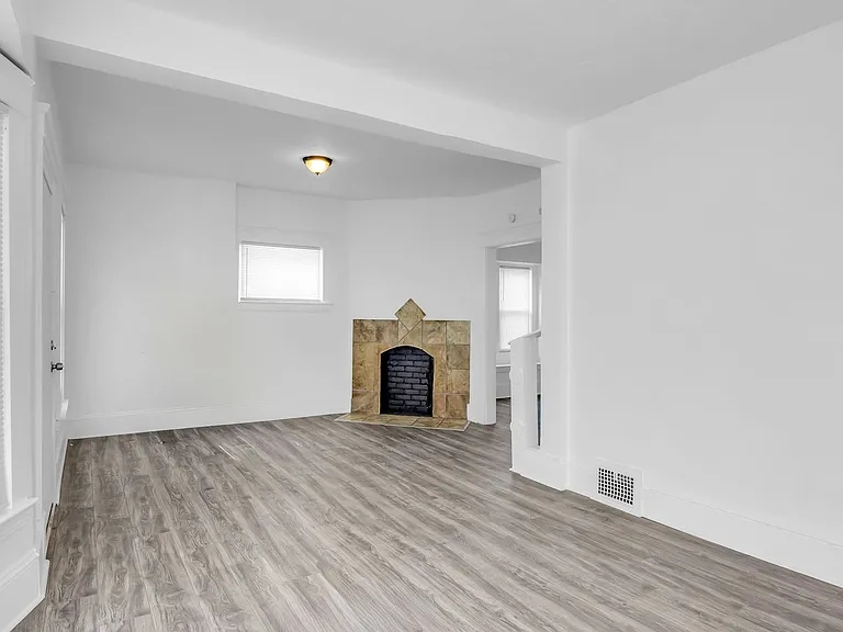 14601 Benwood Ave — Photo 13