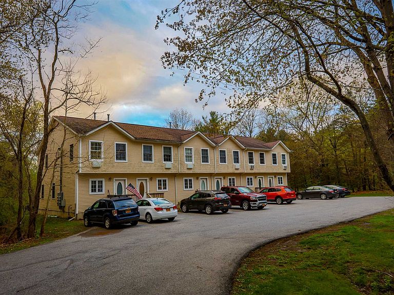 22 Lake Lodge Dr Pleasant Valley, NY, 12569 Apartments for Rent Zillow