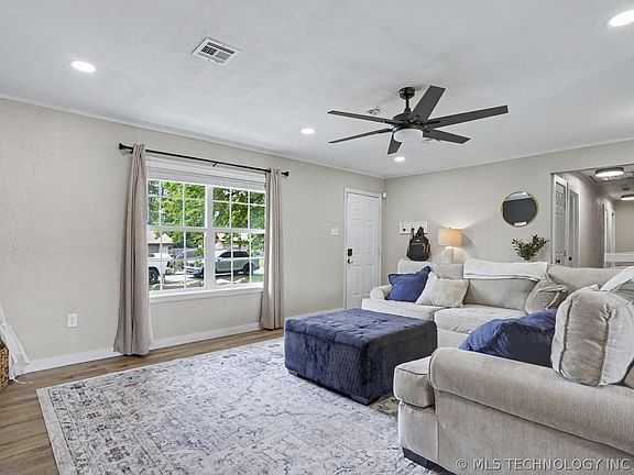 5th image of 14079 S 294th East Ave