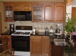 628 Chrome St, North Brunswick, NJ 08902